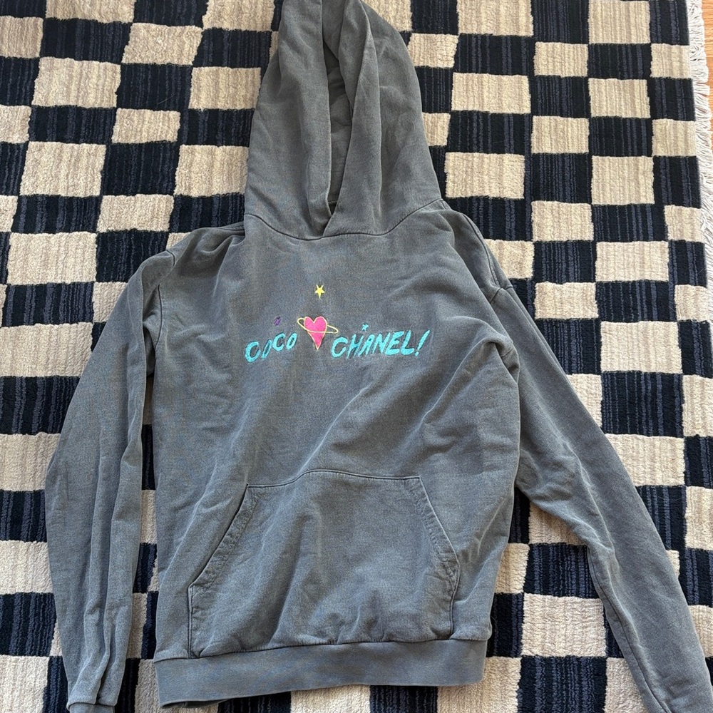 Mega Yacht Coco Chanel Gray Sweatshirt Sz XS